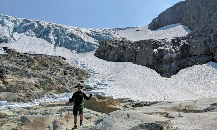 さらに登りマティアー氷河の景色