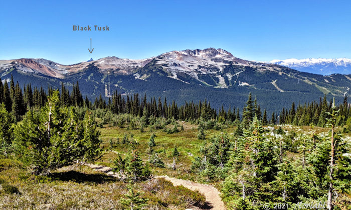 ウィスラー山とブラックタスク