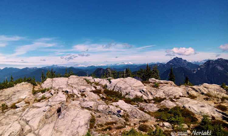 Goat MT 1417m ゴートマウンテン山頂からの景色